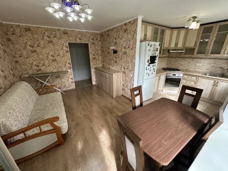 3 ком. Яхт-клуб- 8 Причал, 3/5, ремонт, 12т