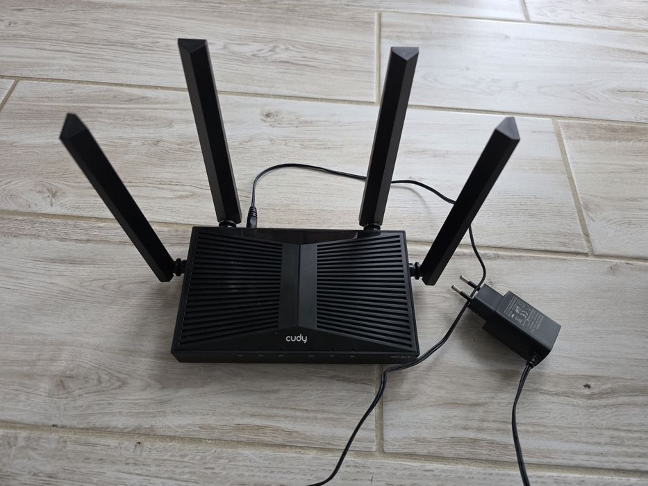 Router cudy wr3600