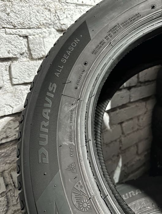 215/65 R16C 109/107T Bridgestone Duravis /2021рік/4шт./
