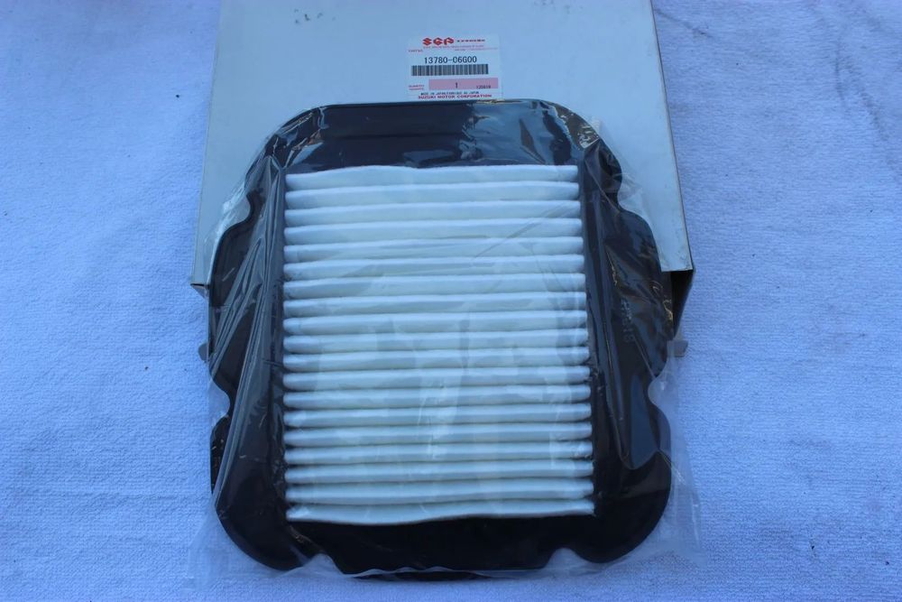 Filtr powietrza SUZUKI V-STROM DL650 DL1000 K2-L2