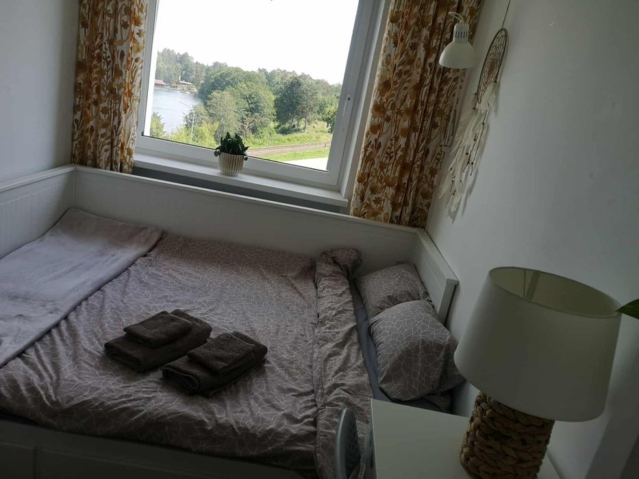 Apartament z widokiem na jezioro Białe