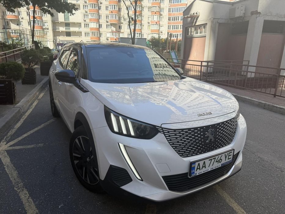 Peugeot e-2008 2021г