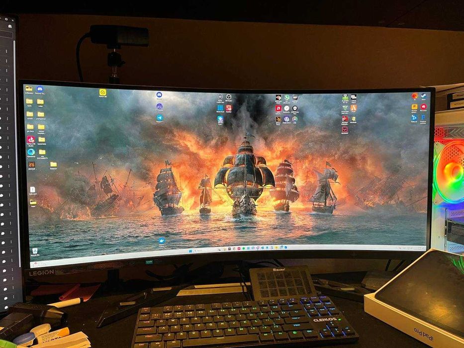 Lenovo 34' ultrawide curved gaming monitor 180hz