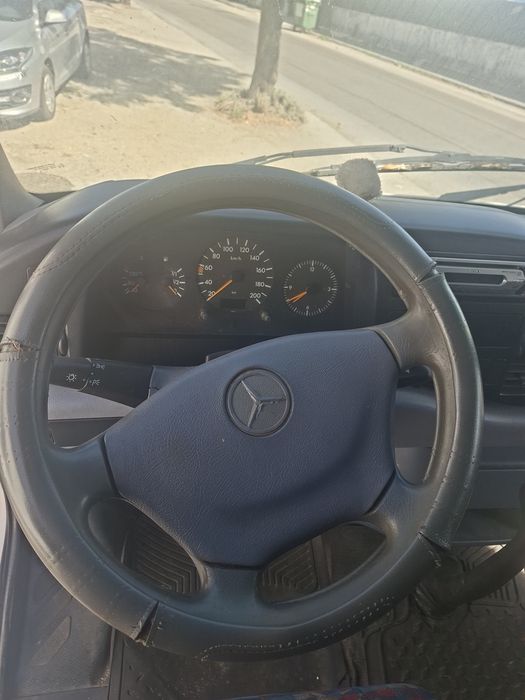 Mercedes sprinter