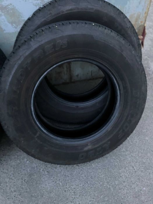 Продам комплект резини Dunlop Grandtrek AT20 195/80 r15