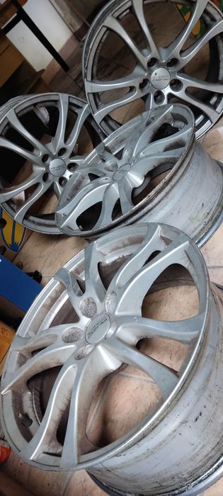 Felgi alu  T27 Toyota Avensis 18 cali