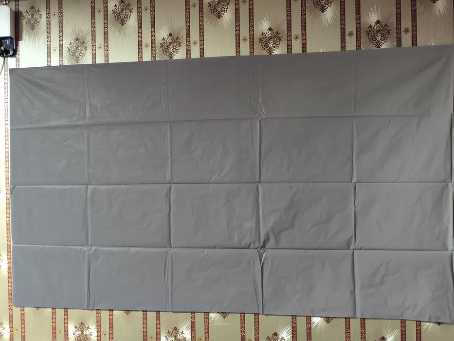 Екран для проектору 70 дюймів (16:9) сірий металізований