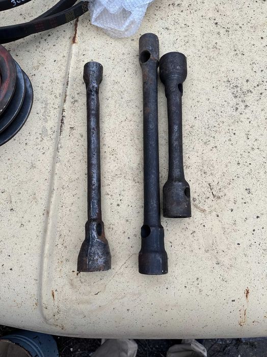 Ключ балонний Б/У