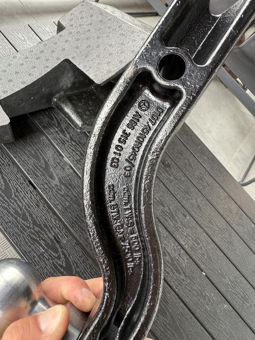 Фаркоп Mercedes ML GL A1663150103