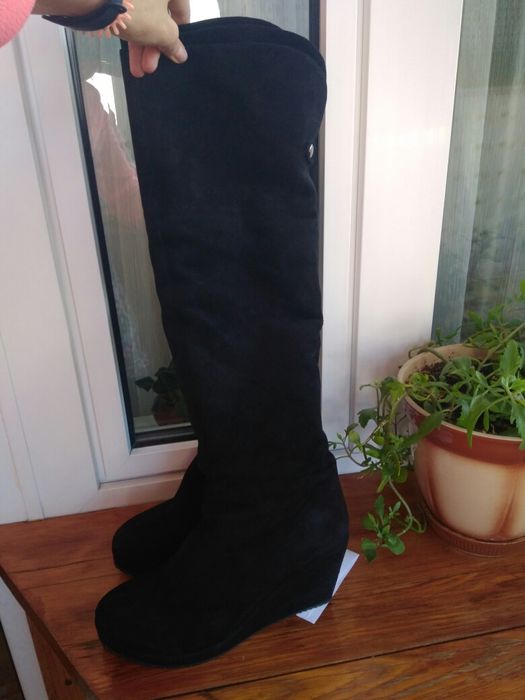 Зимние сапоги ботфорты