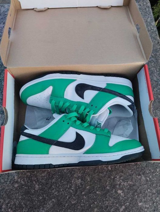 Nike dunk low stadium green