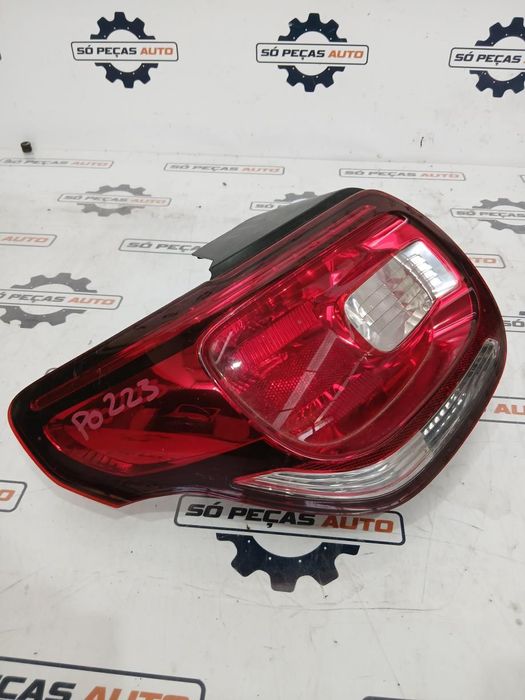 FAROLIM ESQUERDO PRETO CITROEN DS3 1.6VTI ANO: 2016