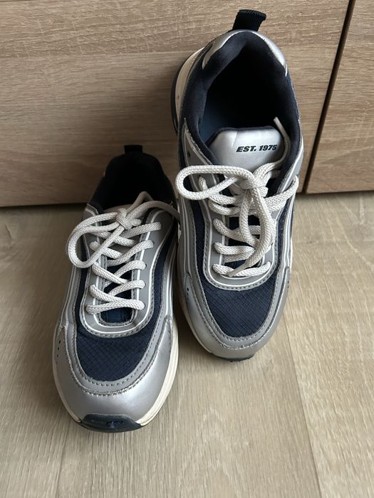 Кросівки Zara, розмір 34, оригінал