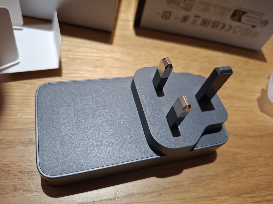 UGREEN Nexode Pro 65W – ładowarka GaN