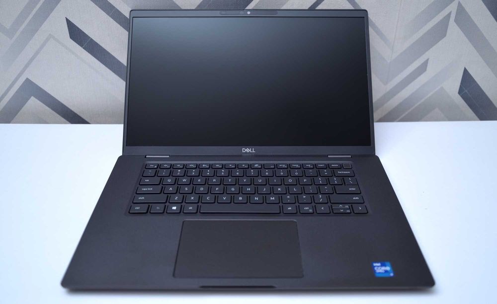 Dell latitude 7520/ i7-1185G7/ 16 RAM/ 256/ 512 SSD/ 15.6 FHD IPS/ ноутбук