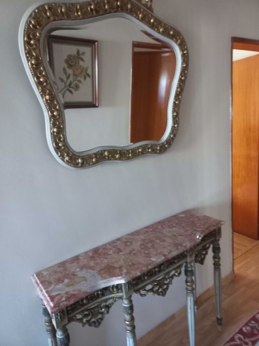 Aparador e Espelho