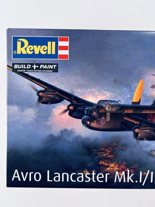 Samolot Avro Lancaster Mk.l/lll model do sklejenia Revell 04300