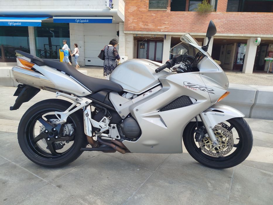 Honda Vfr 800 V4 VTEC