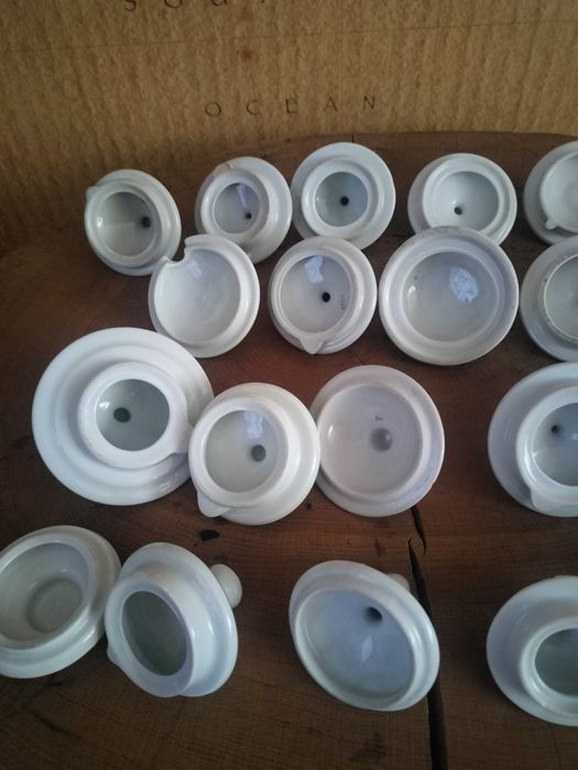 stare porcelanowe pokrywki zestaw 24 sztuk
