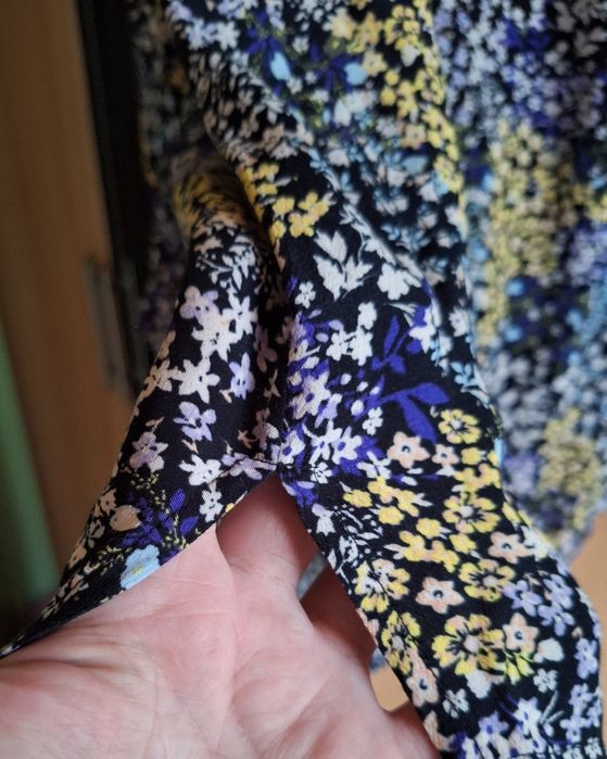 kwiatowa łączka cieniutka bluzka