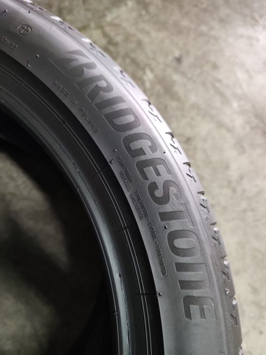 Pneus 215/50r19 Bridgestone Turanza Eco Enliten com 75% piso