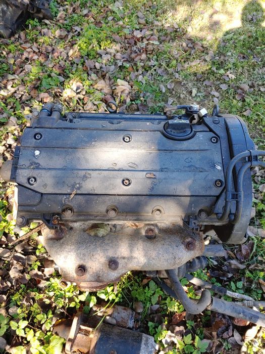 Peugeot Citroen 206 207 307 406 605  Partner Berlingo1.4 1.6 2.0 мотор