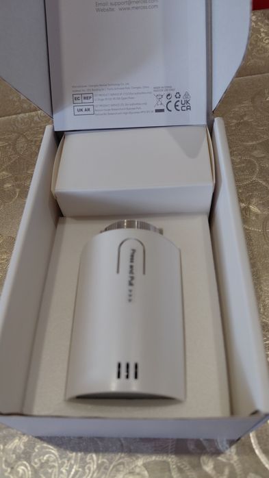 Розумна термоголовка для радіатора Meross Smart Thermostat Valve (MTS150) Apple HomeKit