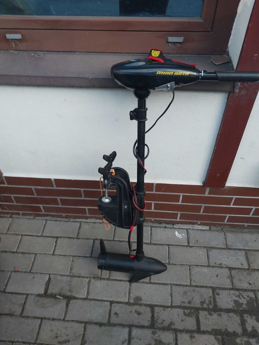 Silnik zaburtowy  minkota 30