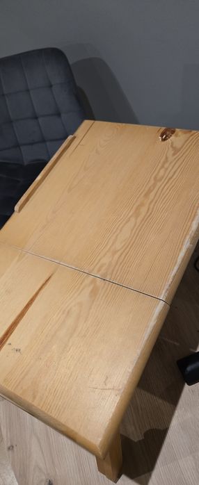 Stolik pod laptopa