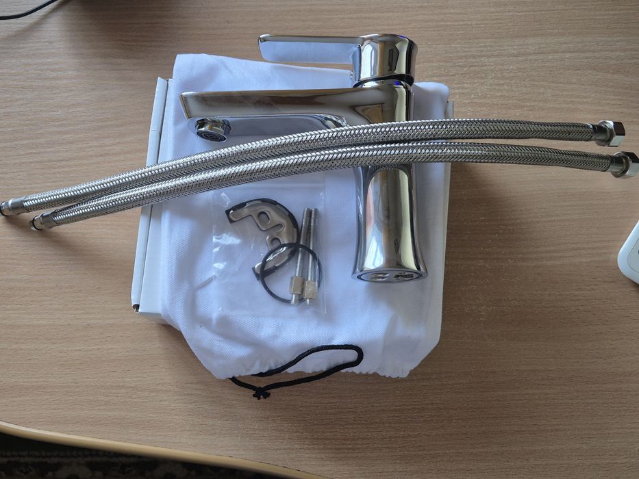 Змішувач (кухня, умивальник). Magnolia-home . Німеччина