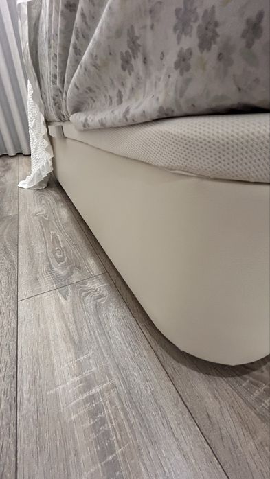 Cama de casal 140x200 c/ arrumação + colchao C/Novo