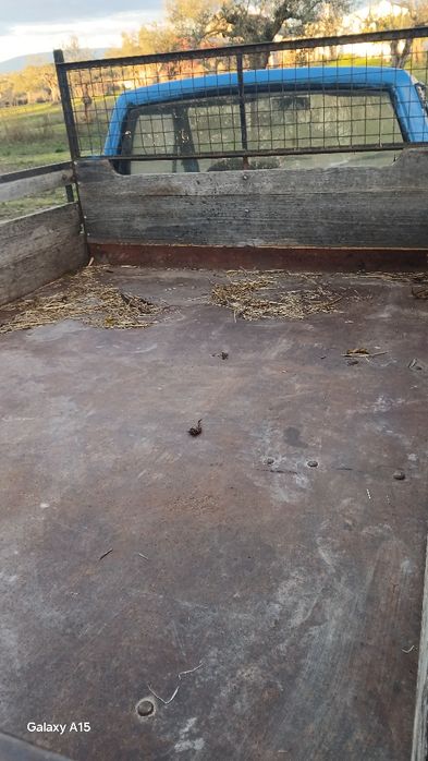 Datson pik up ,tudo ok.