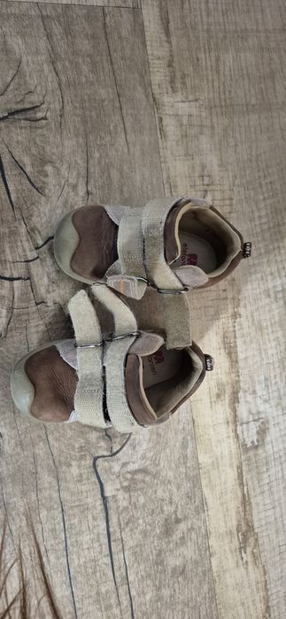 2x buty elefanten 19