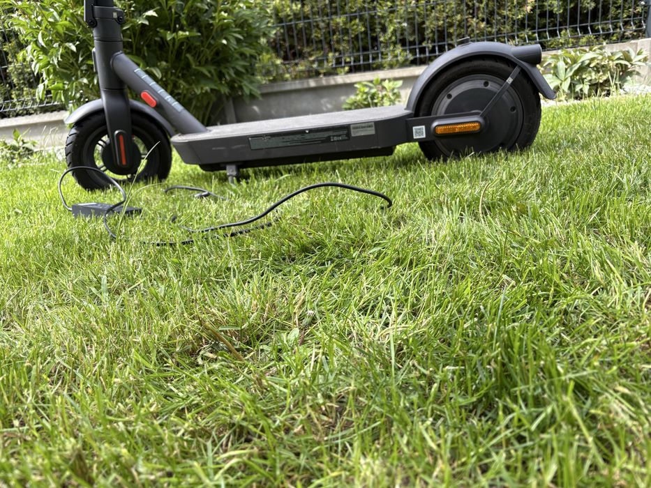 Hulajnoga elektryczna xiaomi skuter 4 generacja 2