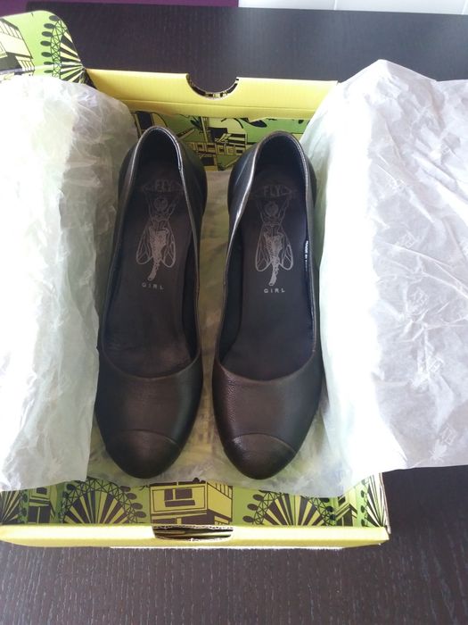 Sapatos Fly London, Preto esverdeado, tamanho 36