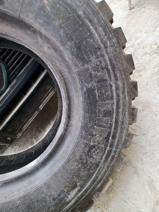 Pneu de camião michelin