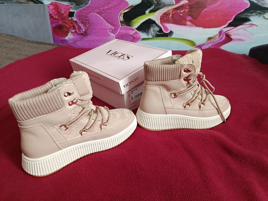 Sprzedam nowe buty damskie Vices r. 39