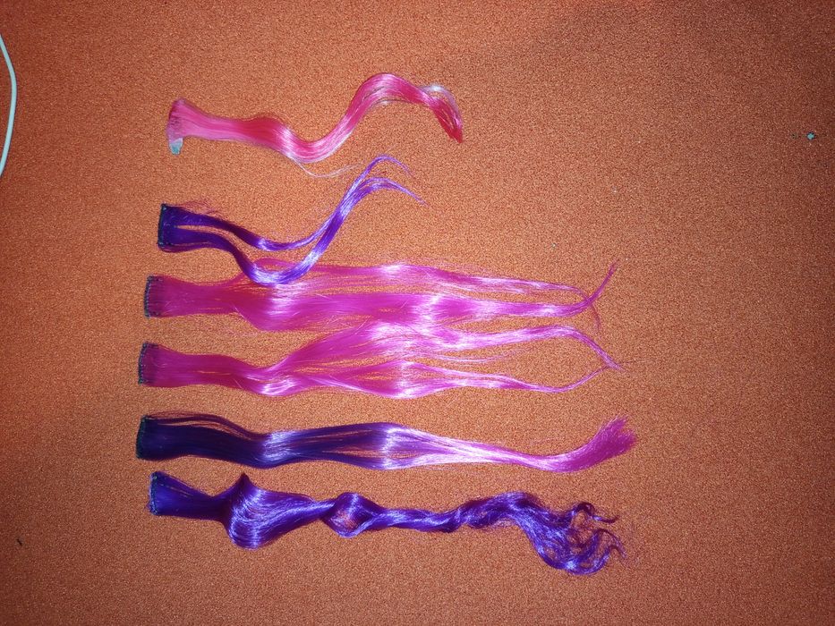 Накладні пасма волосся