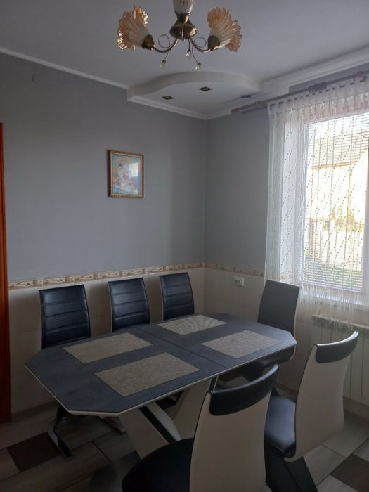 Будинок житловий котедж