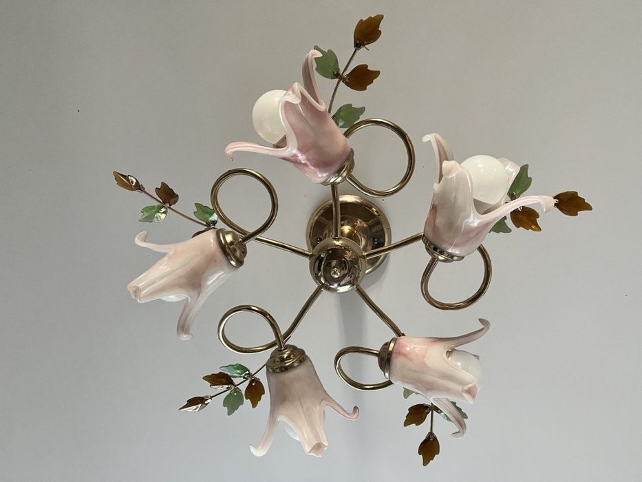 Люстра в спальню