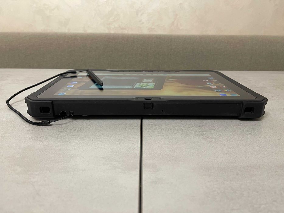Захищений планшет Dell 7212 Rugged, 11.6" FHD, i5-7300U, 8GB, 256GB