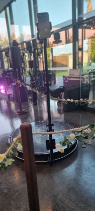 Video / Photo Booth 360 Casamentos, Aniversários e Outros