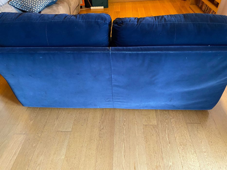 Sofá Chateau D'Ax Azul escuro