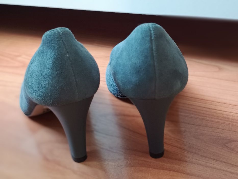 Szpilki szare. Roz 37