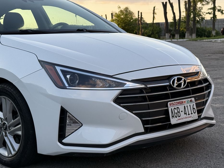 Hyundai Elantra 2020