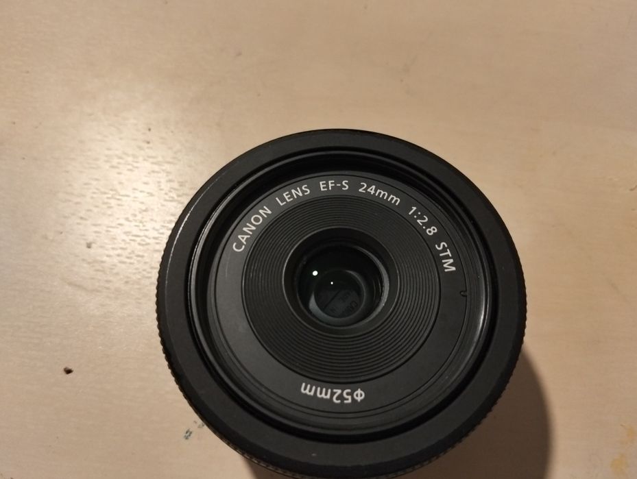 Câmara Canon 77d+ efs 18-55+efs 24mm