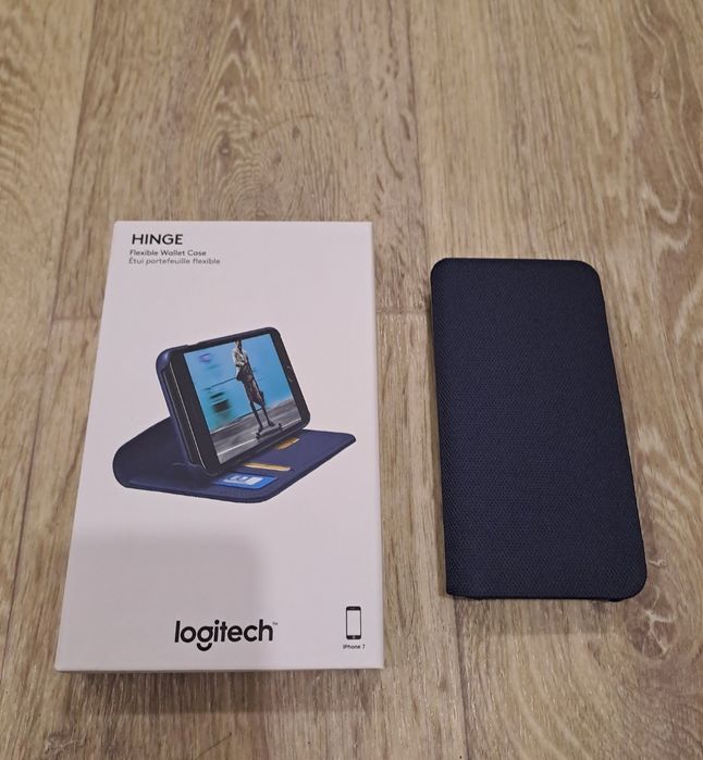 Чехол  Logitech IPhone 7