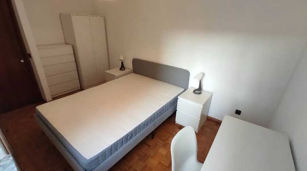 Quarto para arrendar perto da Makro