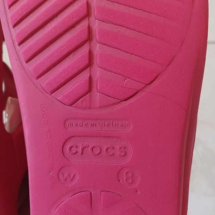 Klapki Crocsy W8/39-40