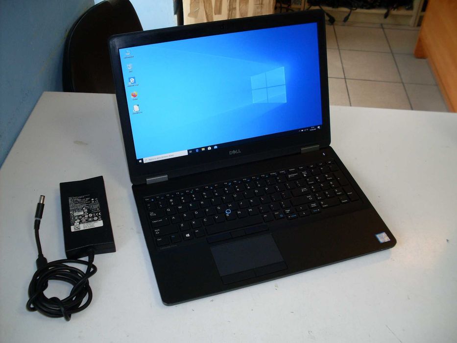 Laptop Dell E5570 i5-6300U, 8GB DDR4, SSD 256 GB, 15,6" FullHD, Win 11